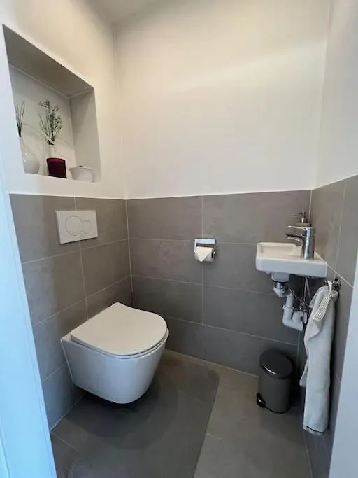Modernes & Stillvolles Apartment Vienna 0*,